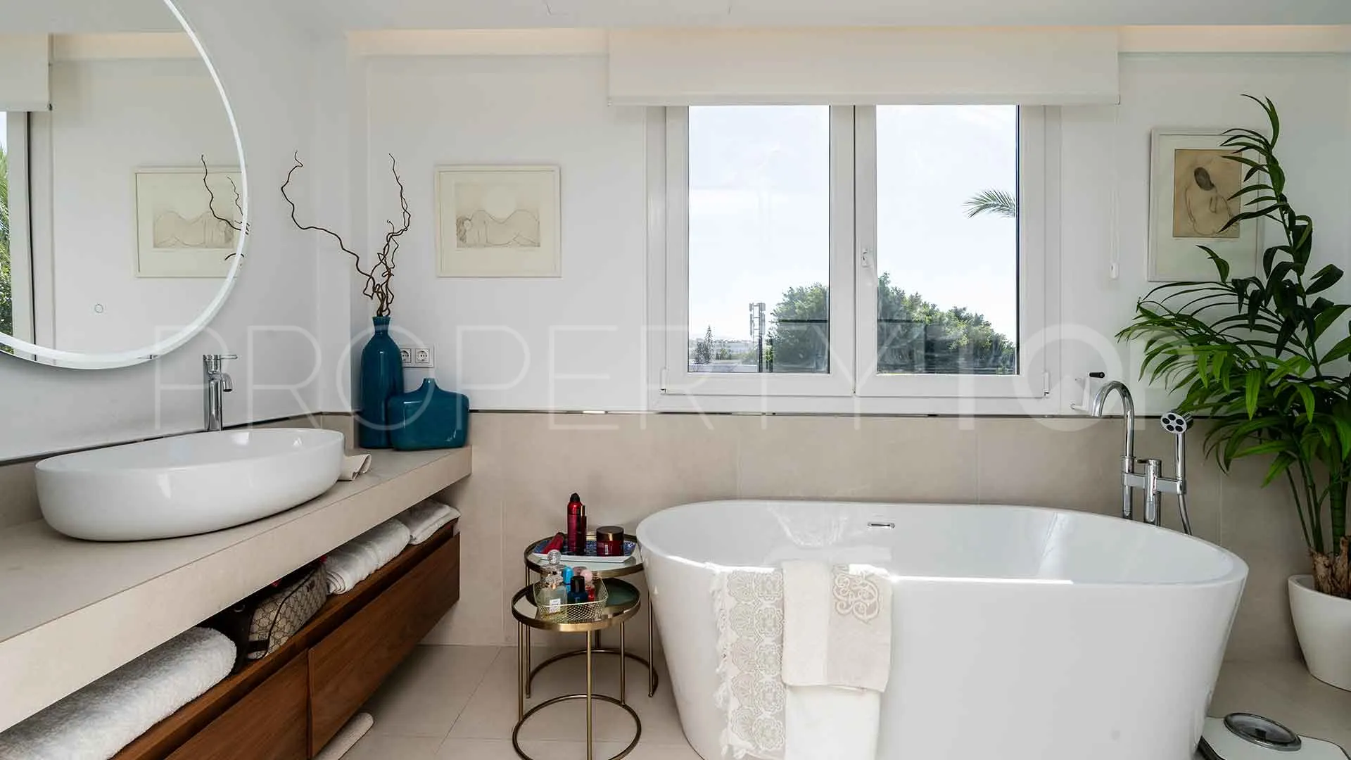For sale Las Cañas Beach penthouse