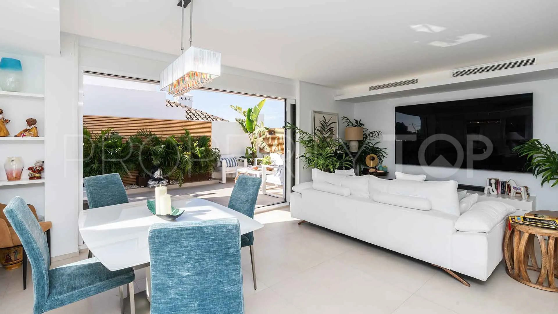 For sale Las Cañas Beach penthouse