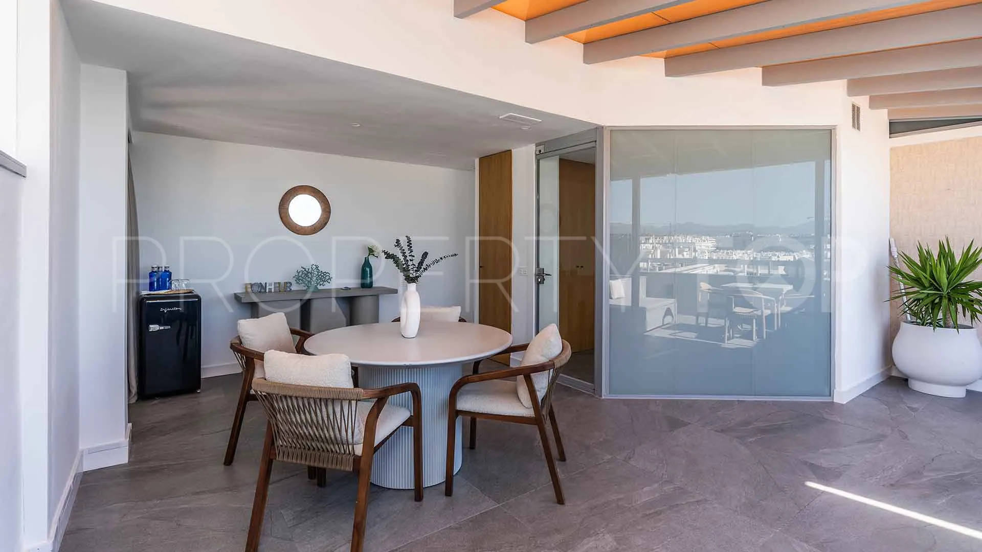 Penthouse for sale in Playa de la Fontanilla with 1 bedroom