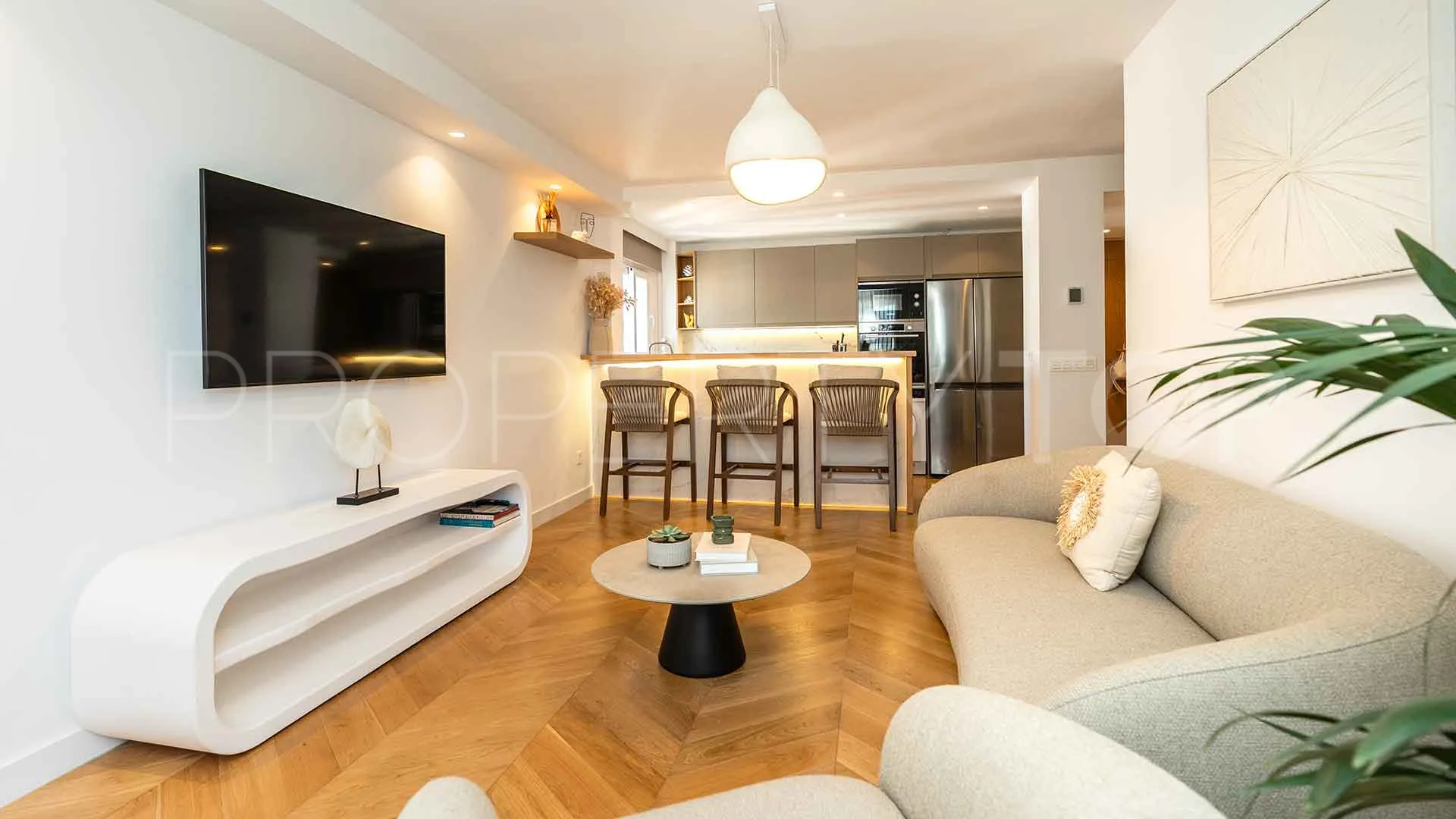 Penthouse for sale in Playa de la Fontanilla with 1 bedroom