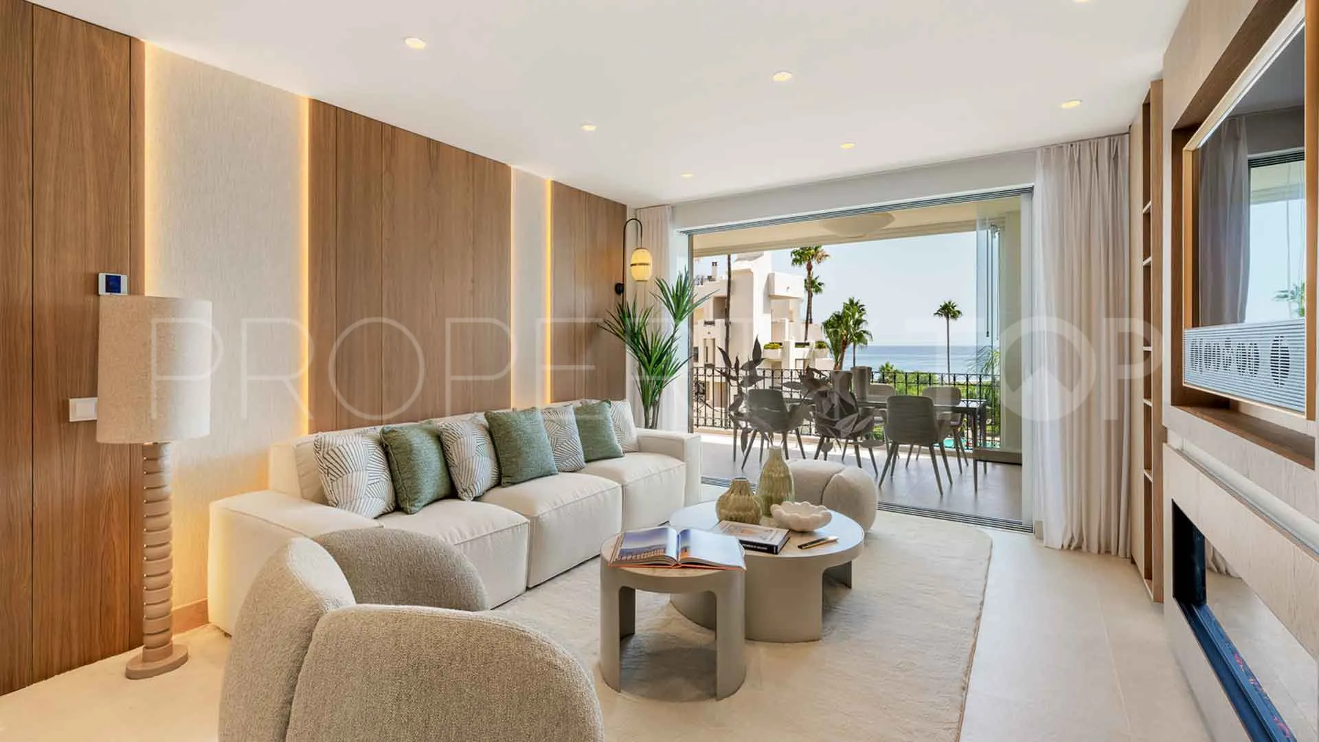 Se vende apartamento de 3 dormitorios en Bahía del Velerín