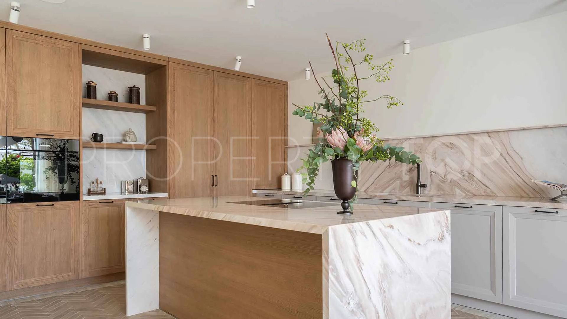 El Oasis Club, pareado de 3 dormitorios en venta