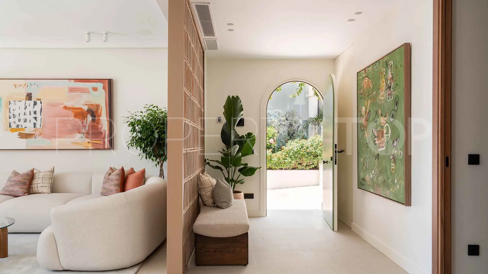 El Oasis Club, pareado de 3 dormitorios en venta