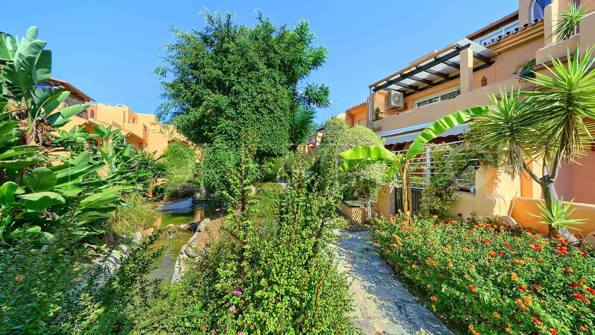 For sale Oasis de Nagüeles 4 bedrooms town house