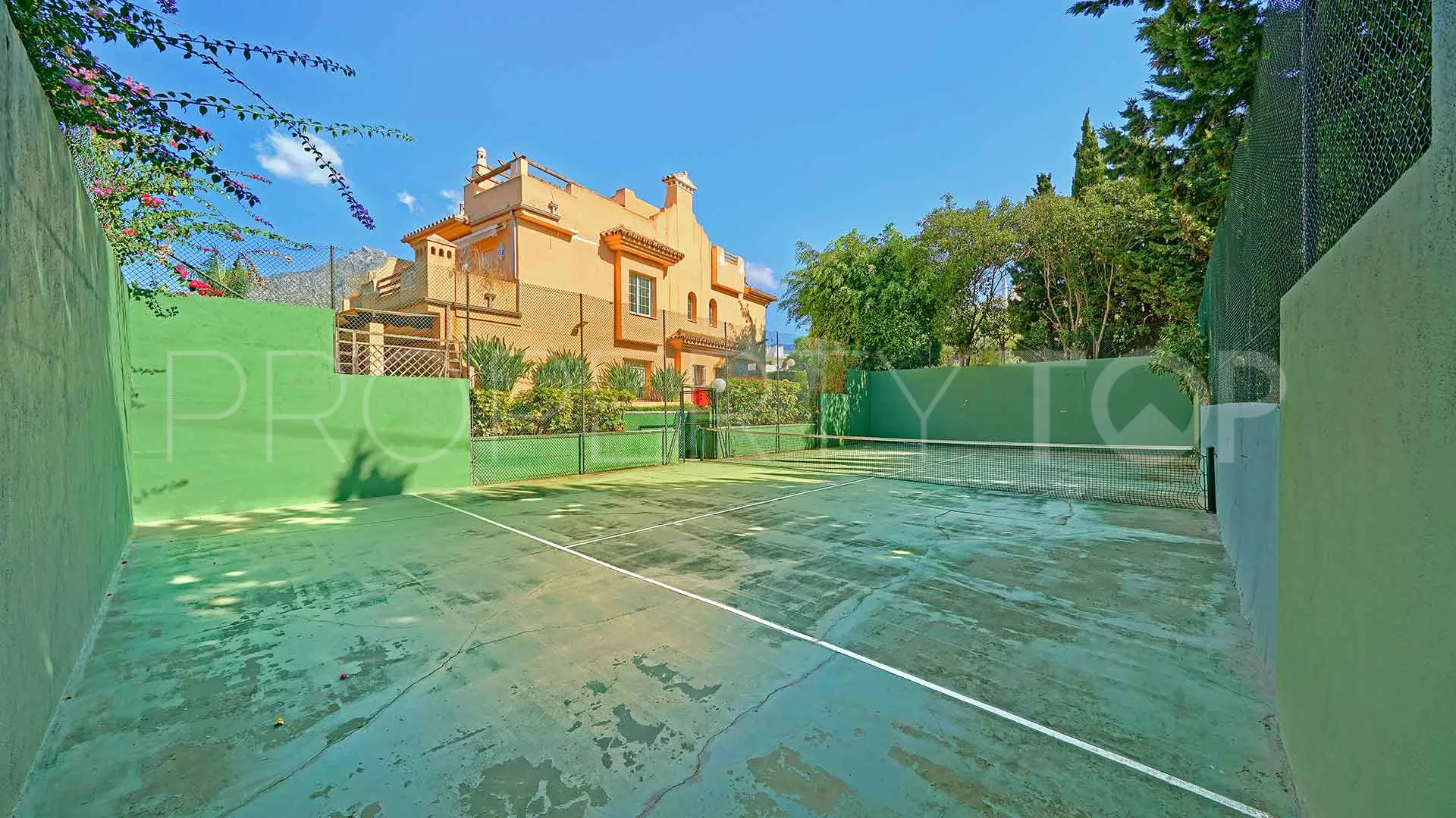 For sale Oasis de Nagüeles 4 bedrooms town house
