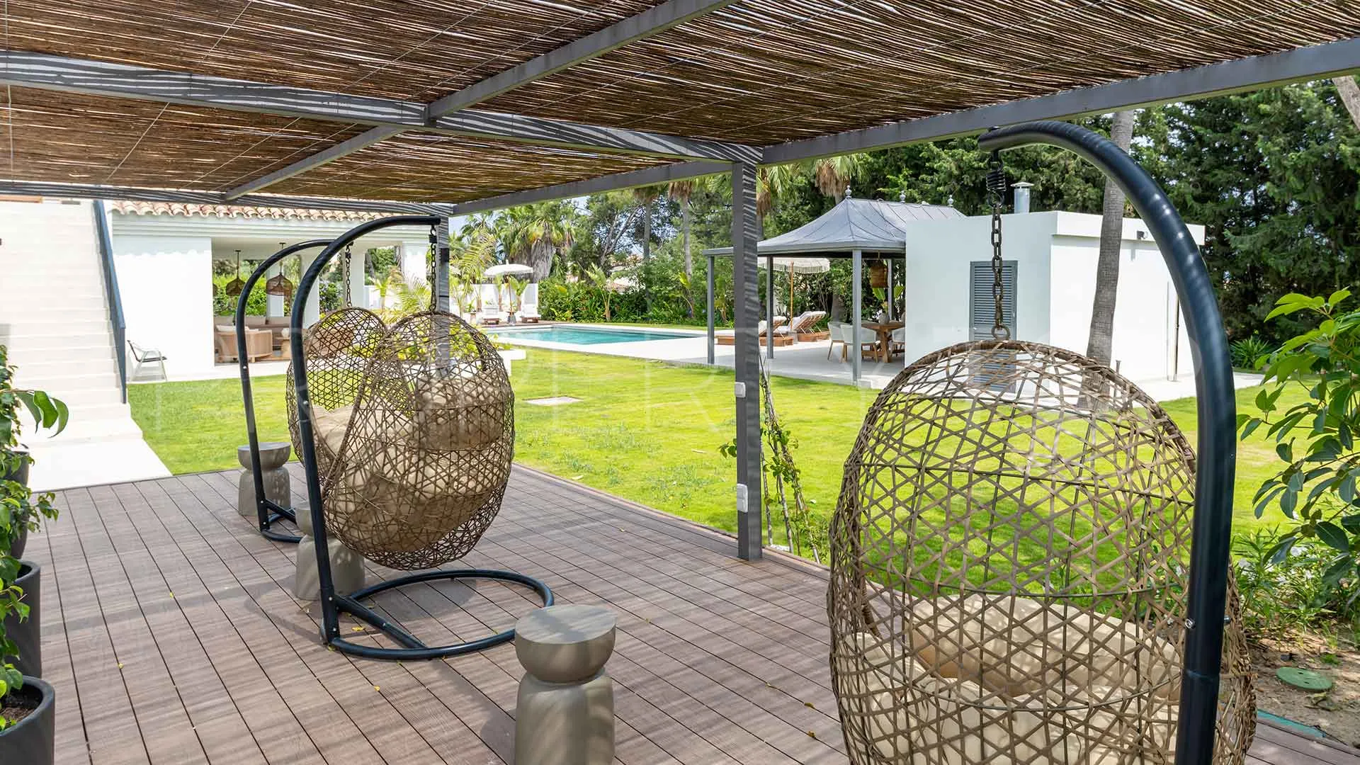For sale villa with 5 bedrooms in Atalaya Golf