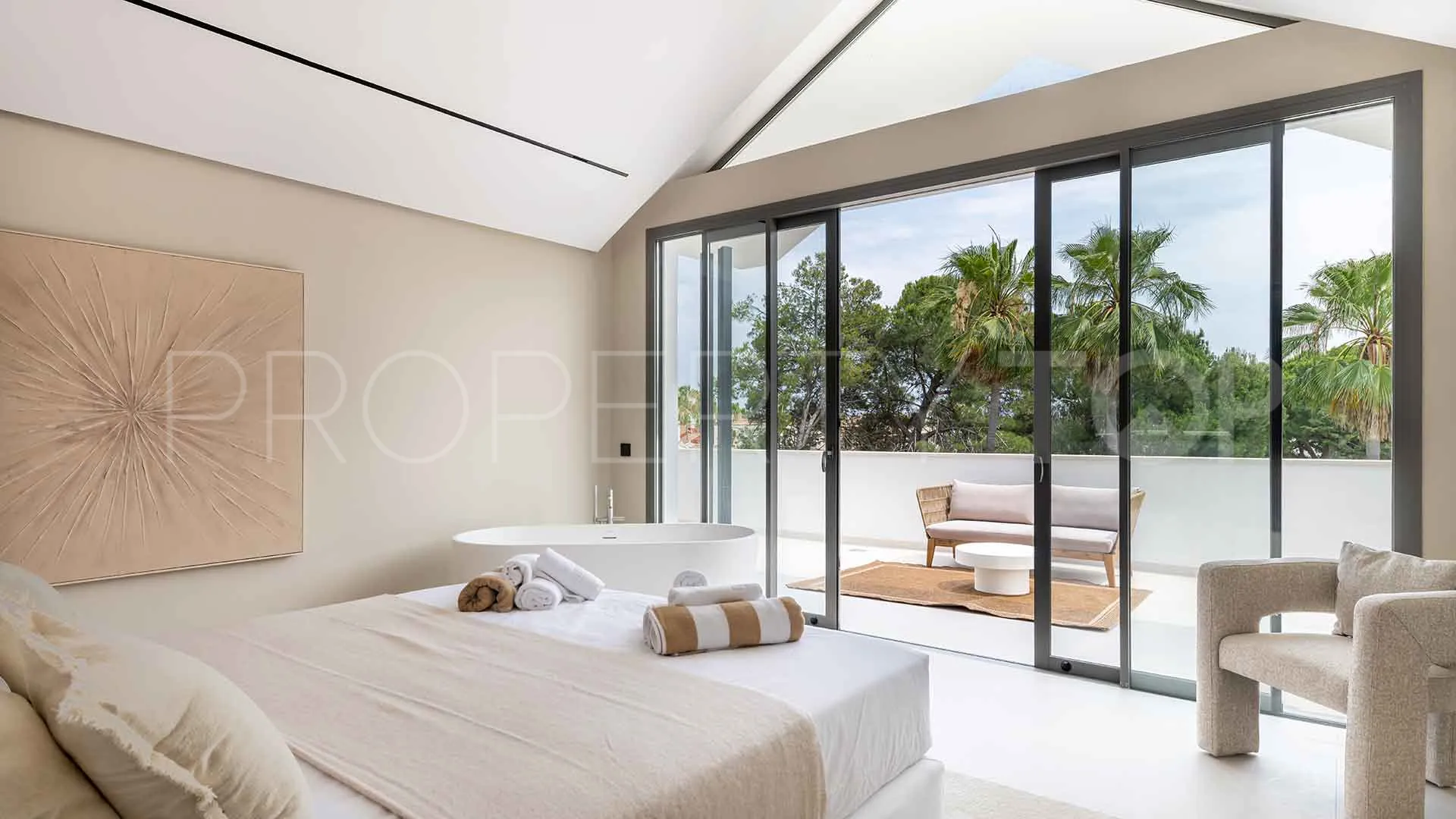 For sale villa with 5 bedrooms in Atalaya Golf