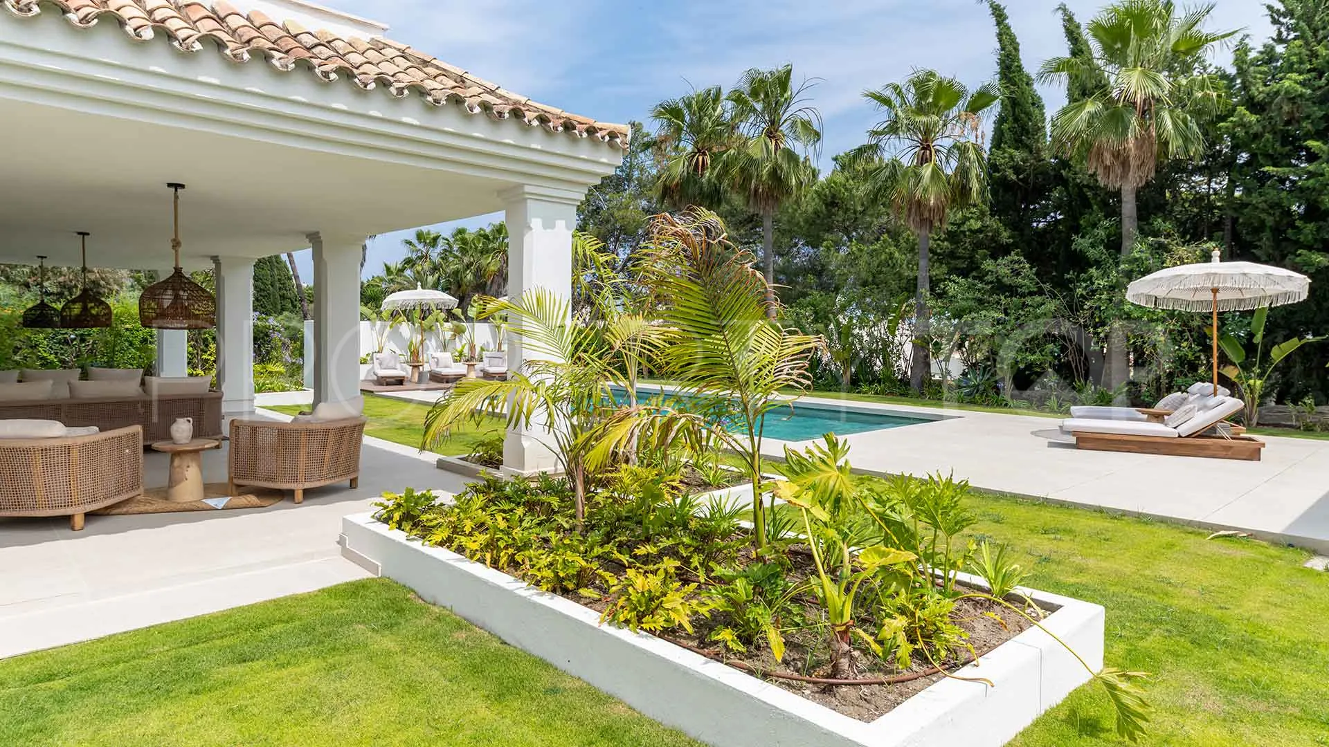 For sale villa with 5 bedrooms in Atalaya Golf