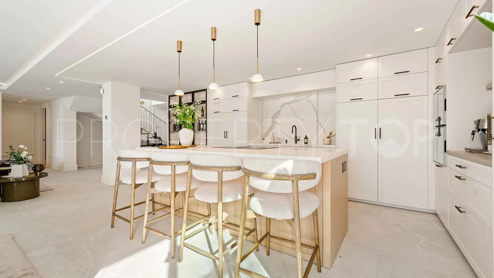El Herrojo 5 bedrooms villa for sale