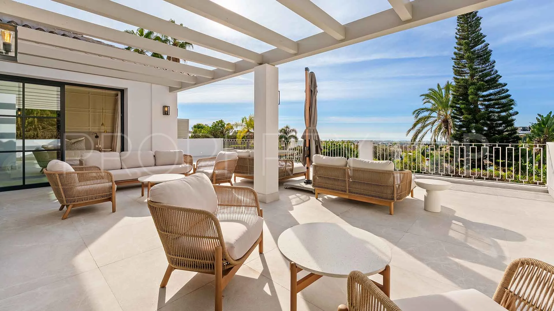 El Herrojo 5 bedrooms villa for sale