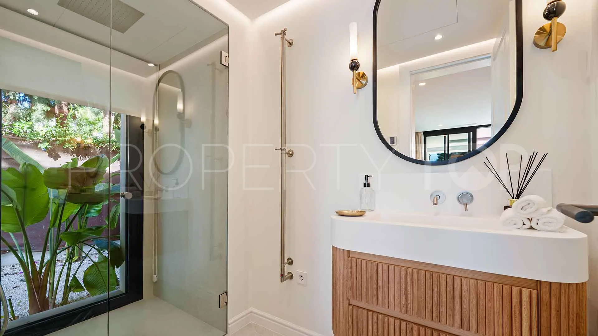 El Herrojo 5 bedrooms villa for sale