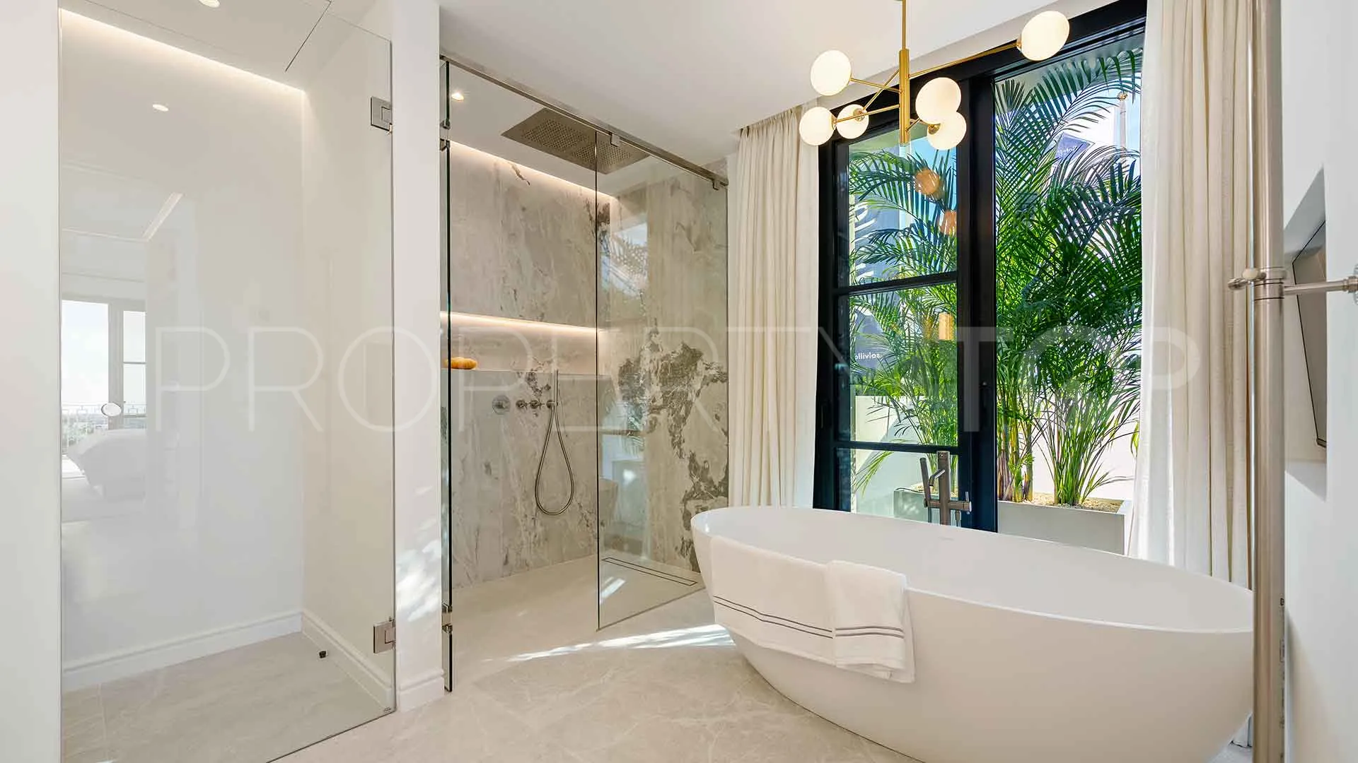 El Herrojo 5 bedrooms villa for sale