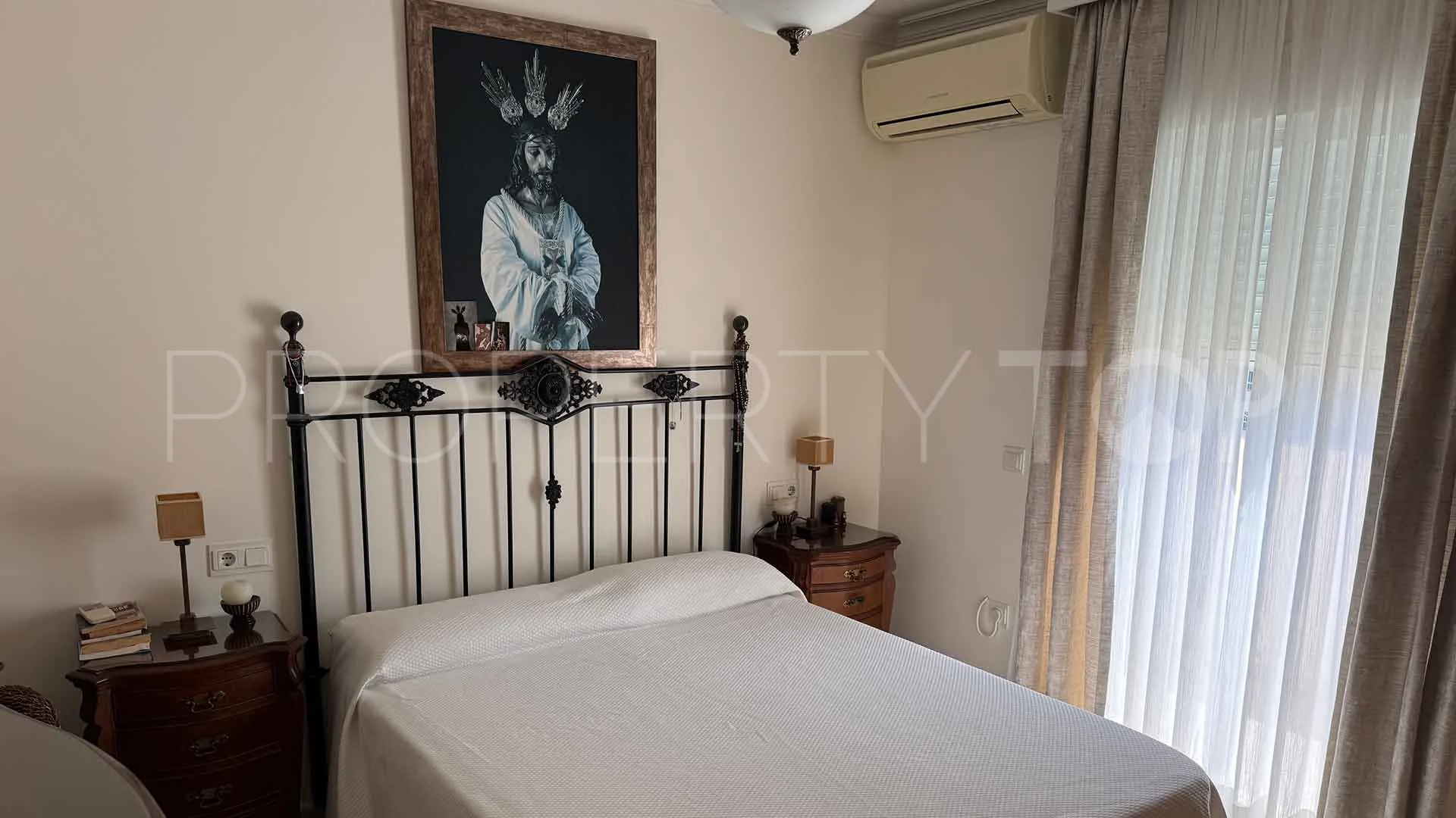 Se vende Ático en Estepona Centro con 4 dormitorios