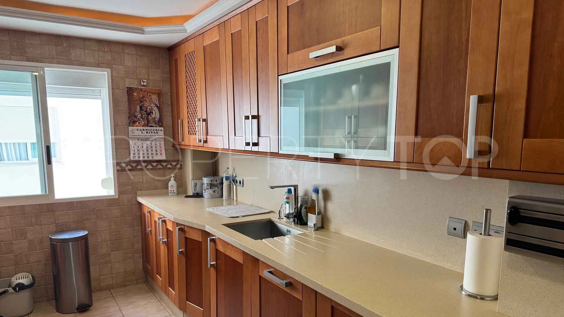 Se vende Ático en Estepona Centro con 4 dormitorios