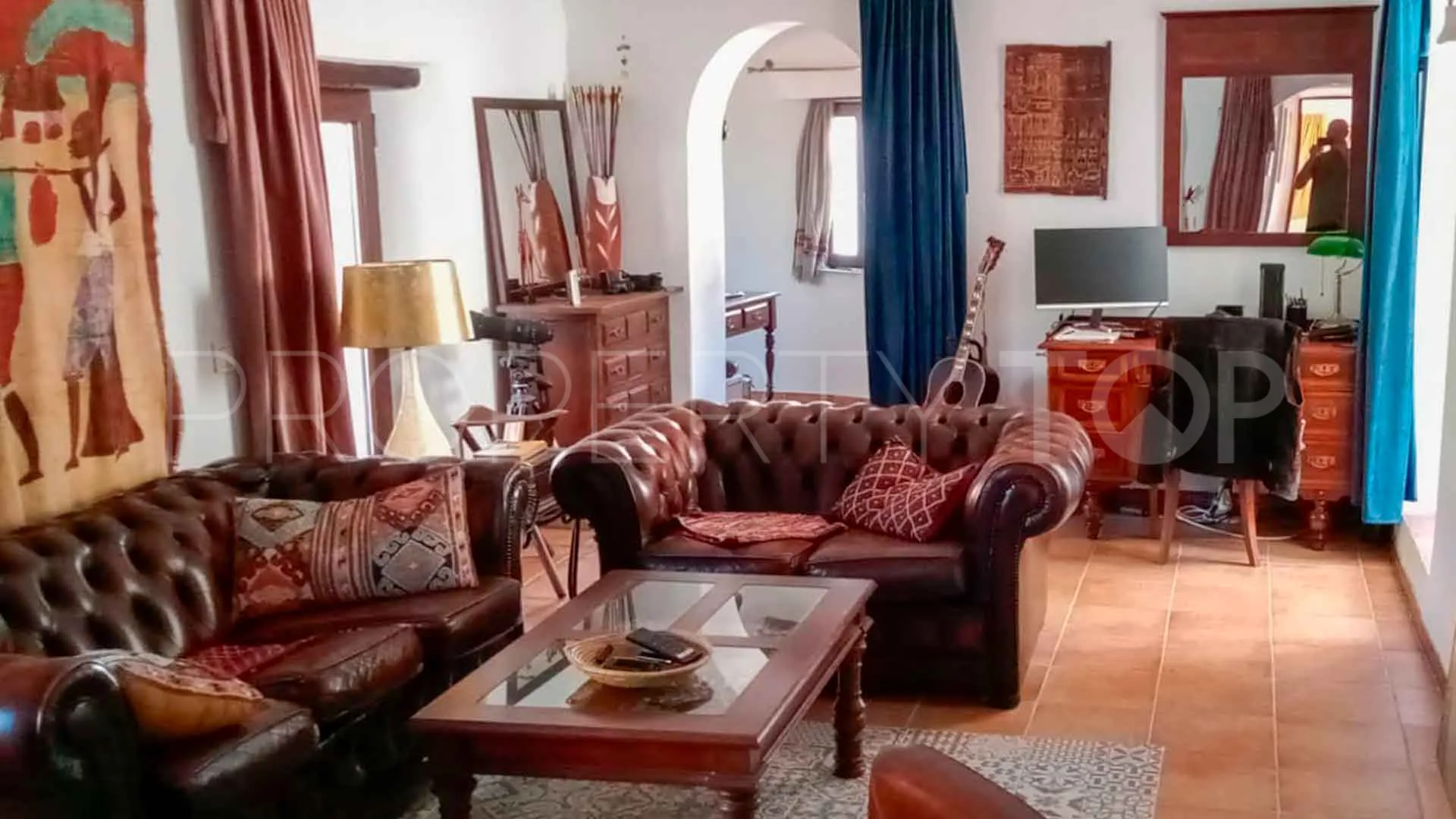 Casares, finca en venta