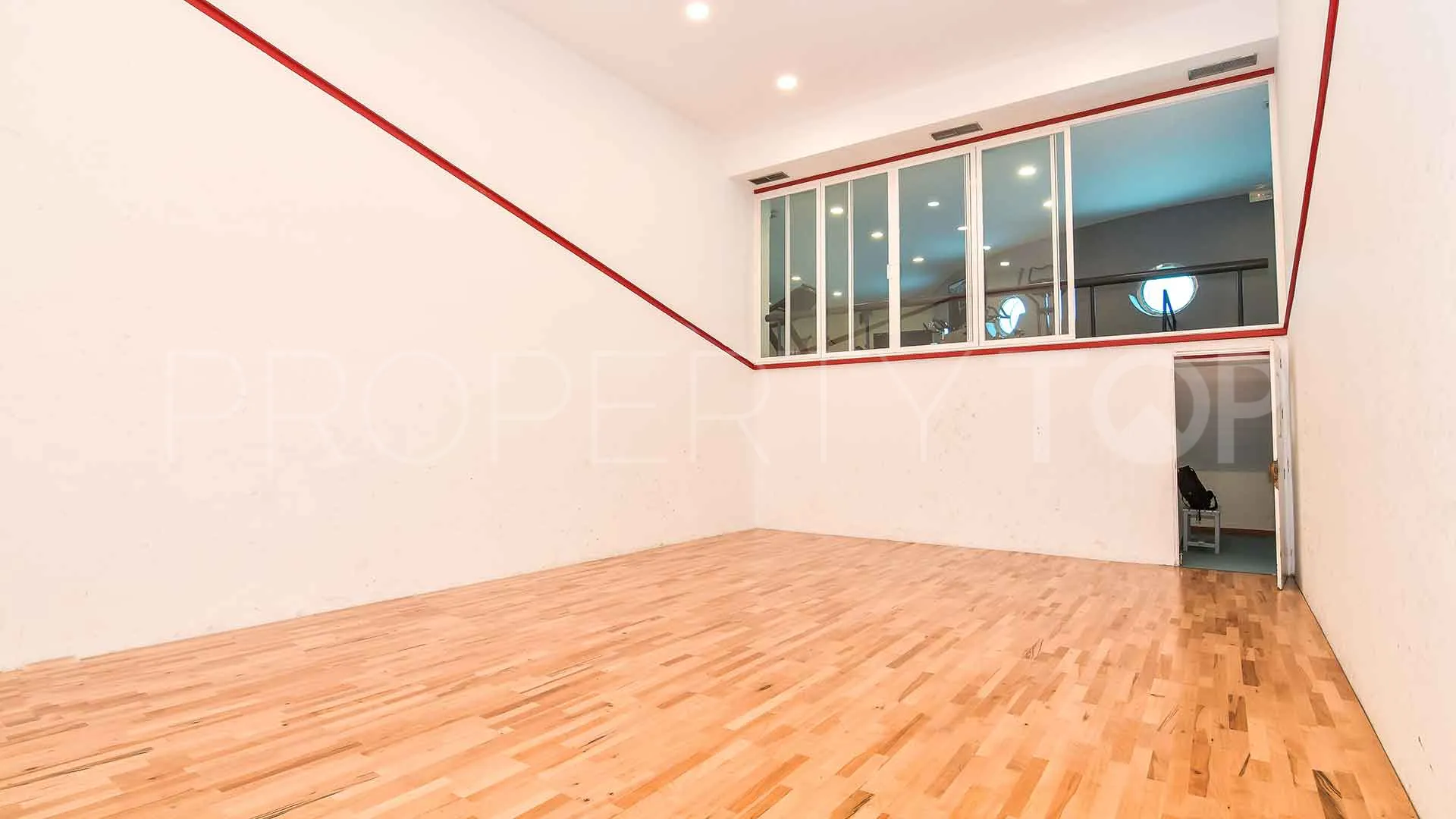 3 bedrooms apartment in Marbella House for sale