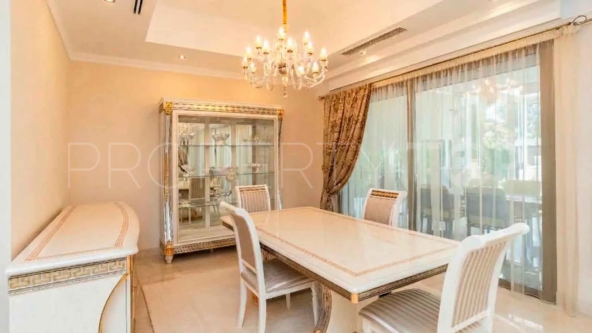 Se vende villa en Casablanca