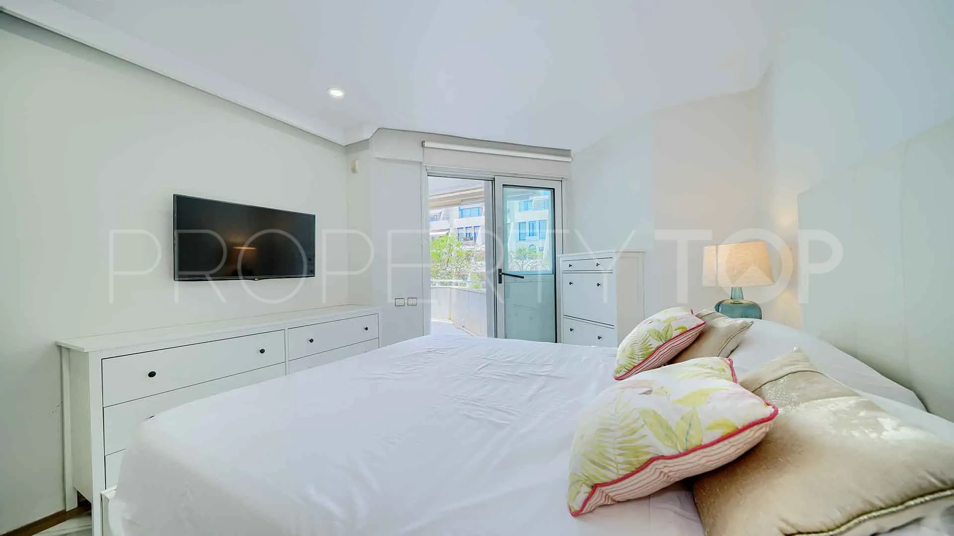 Apartment for sale in Cipreses del Mar with 1 bedroom