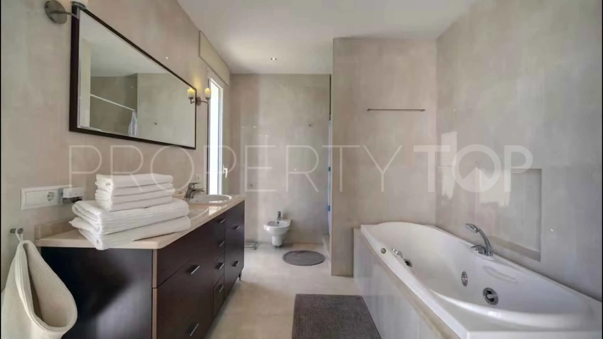 6 bedrooms Manilva villa for sale