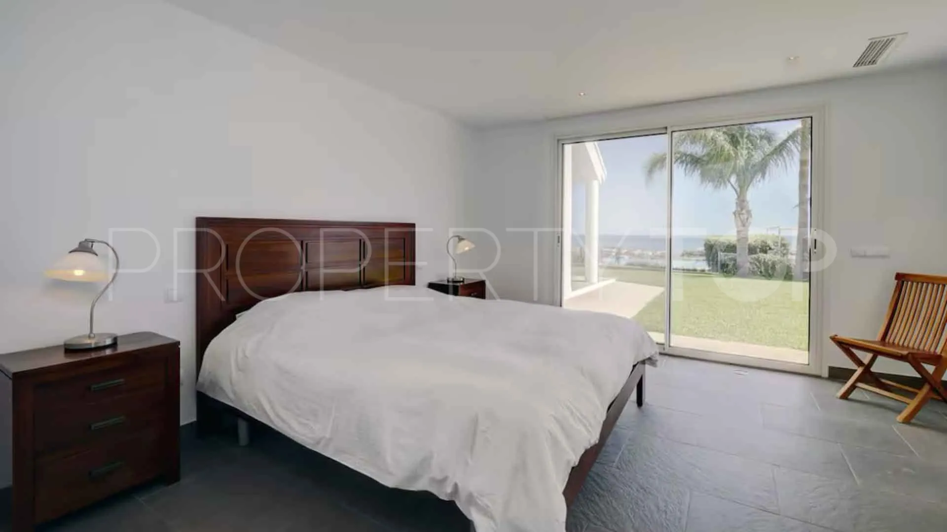 6 bedrooms Manilva villa for sale