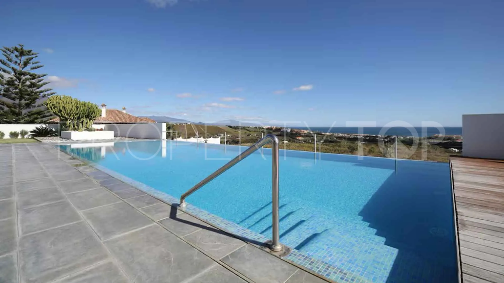 6 bedrooms Manilva villa for sale
