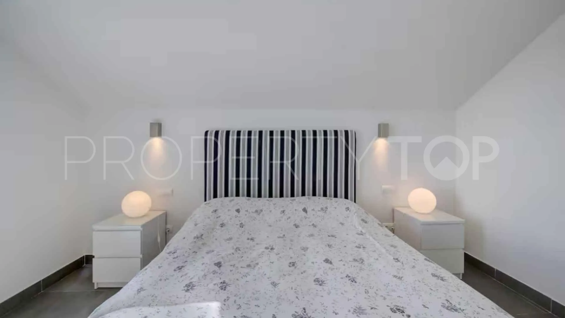 6 bedrooms Manilva villa for sale