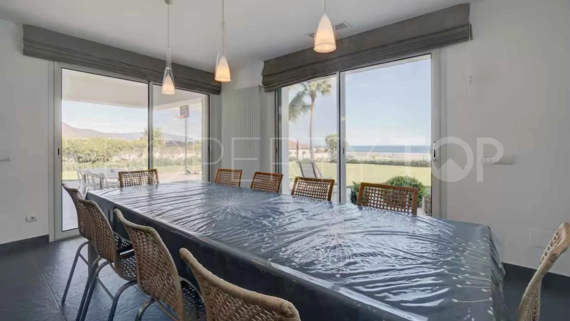 6 bedrooms Manilva villa for sale