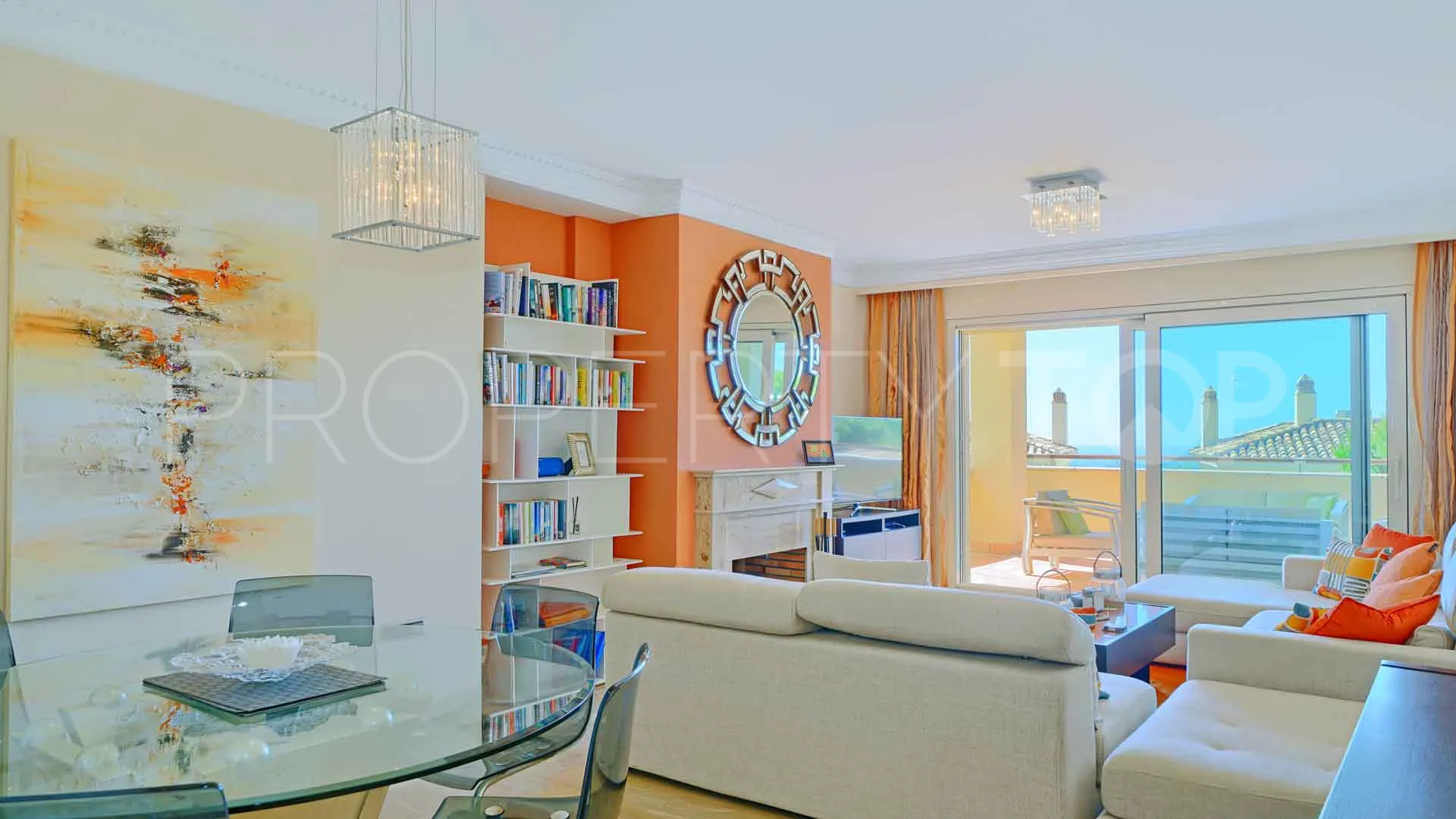 Se vende apartamento en Condado de Sierra Blanca de 3 dormitorios