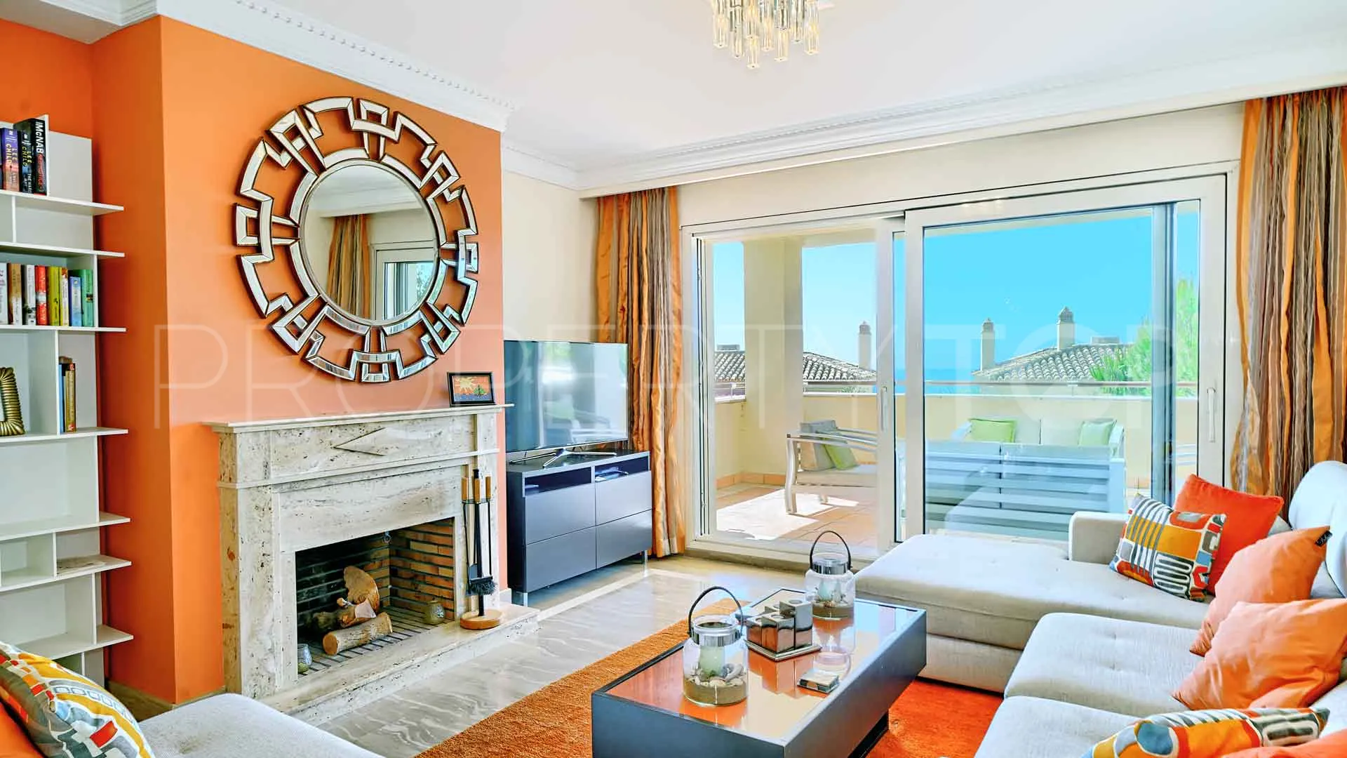 Se vende apartamento en Condado de Sierra Blanca de 3 dormitorios