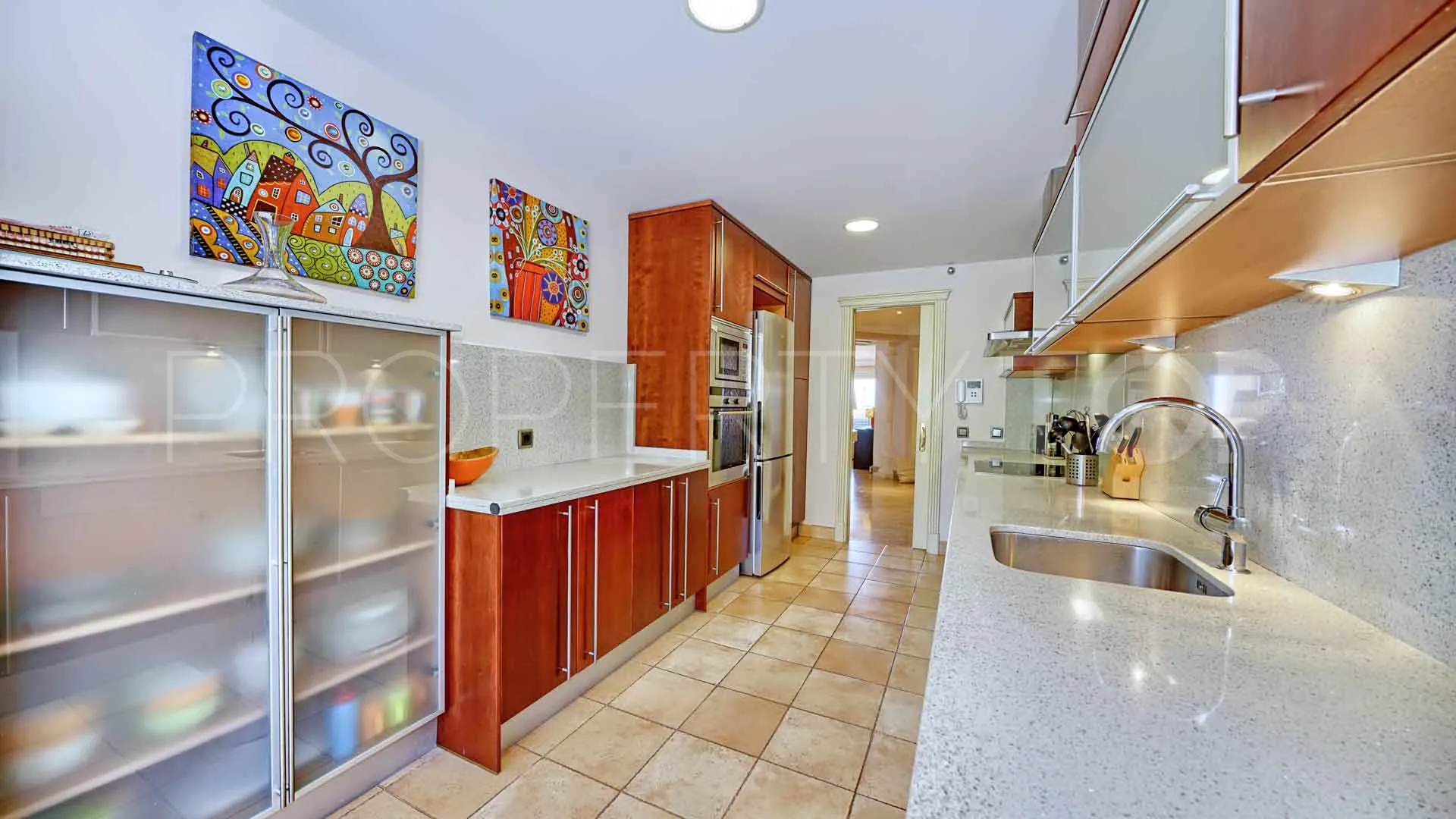 Se vende apartamento en Condado de Sierra Blanca de 3 dormitorios
