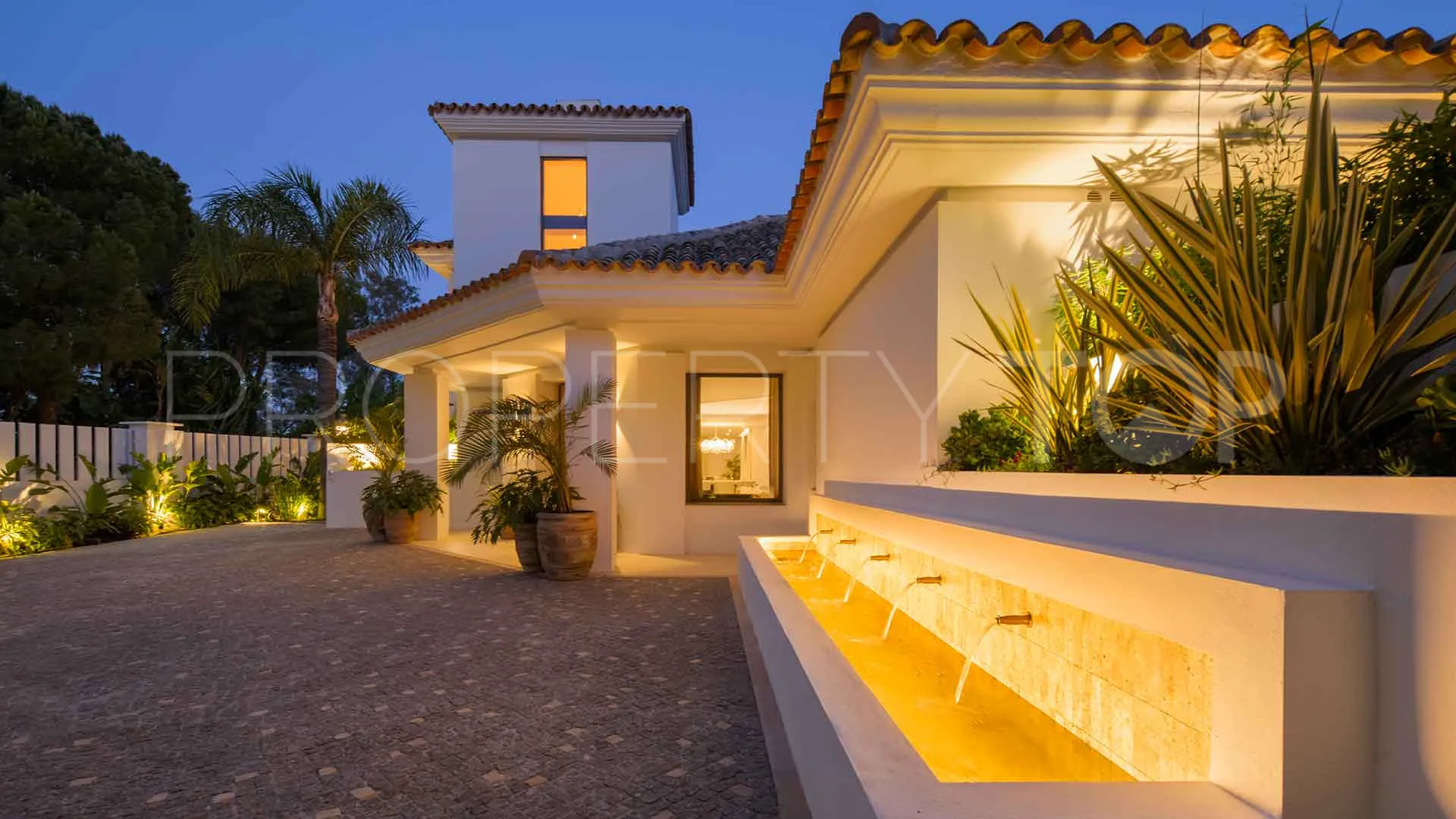 Benahavis villa for sale