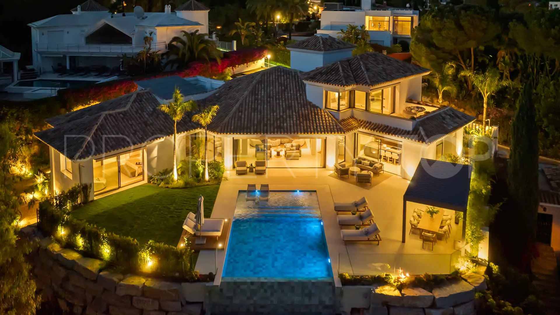 Benahavis villa for sale