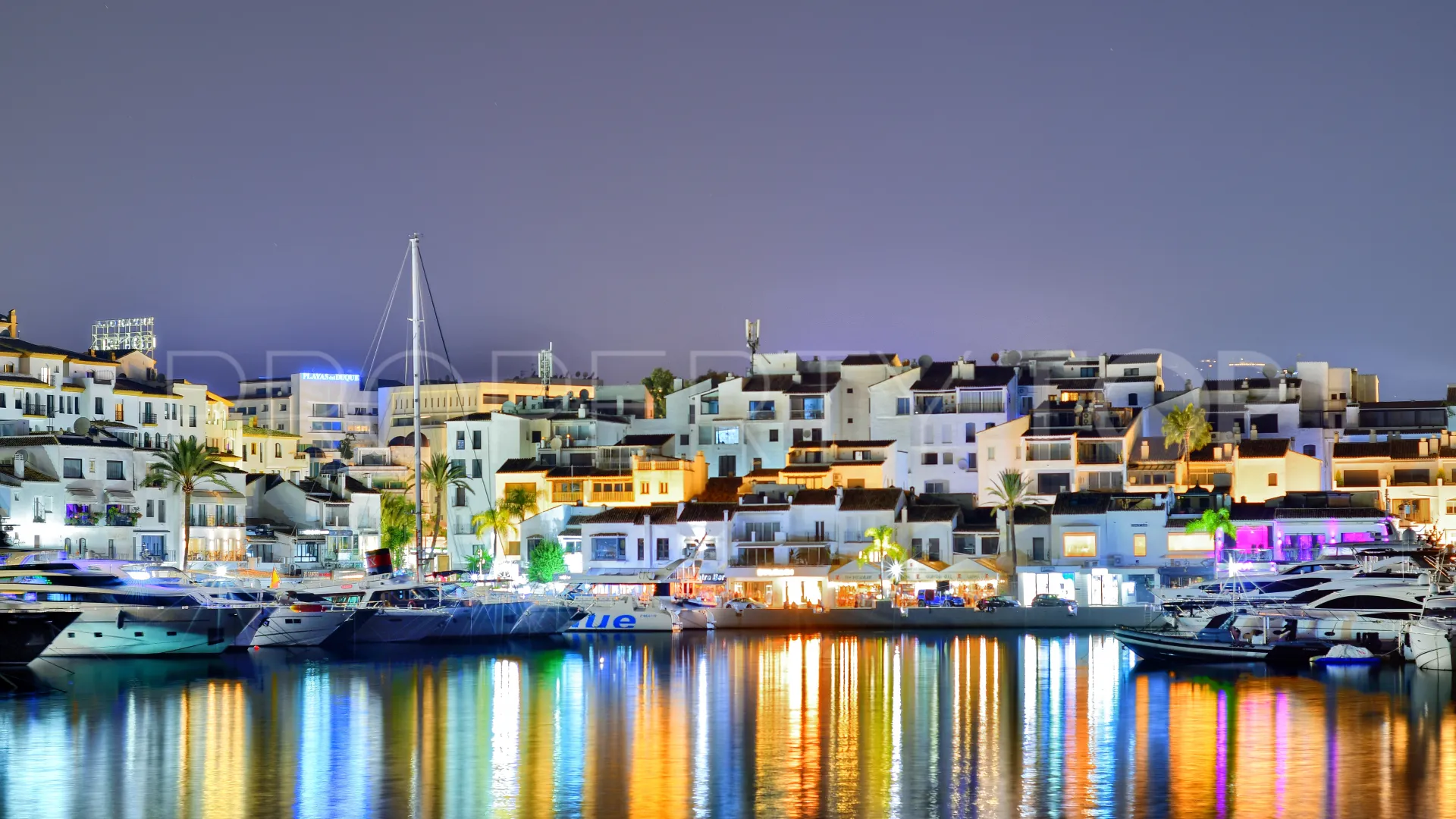 For sale apartment in Marbella - Puerto Banus with 4 bedrooms
