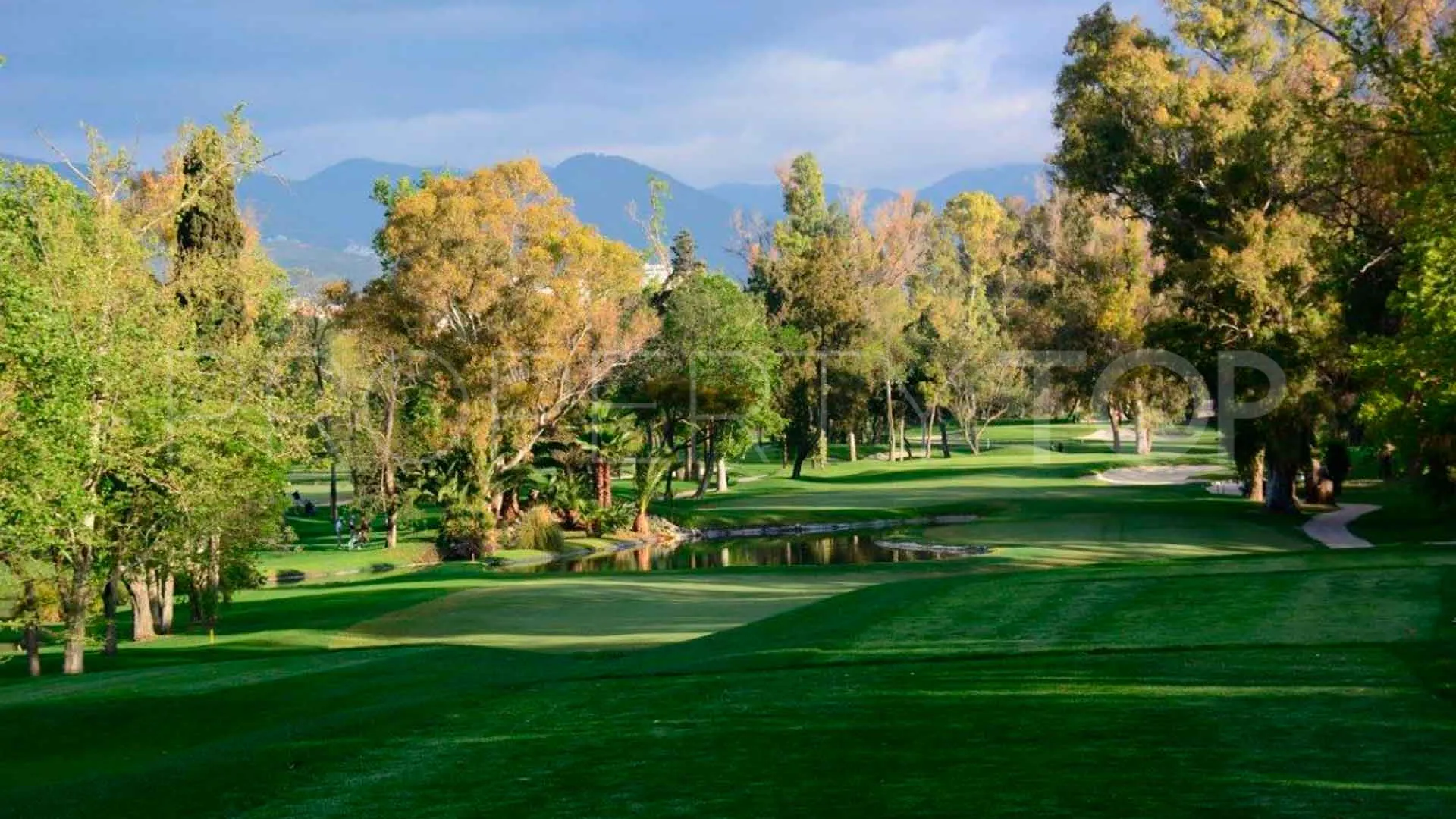 For sale apartment in Marbella - Puerto Banus with 4 bedrooms