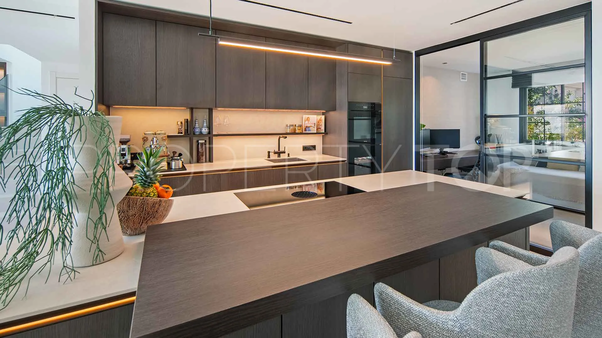 Penthouse for sale in Monte Halcones with 2 bedrooms