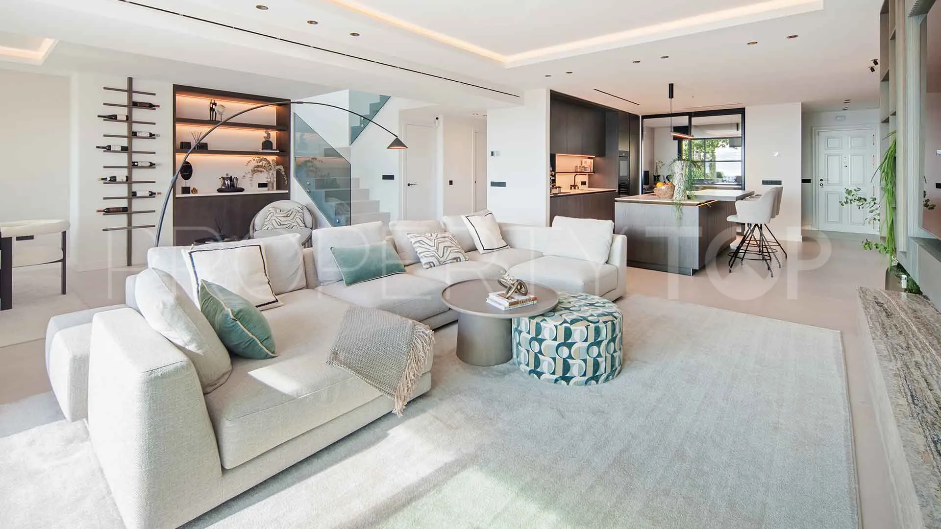 Penthouse for sale in Monte Halcones with 2 bedrooms