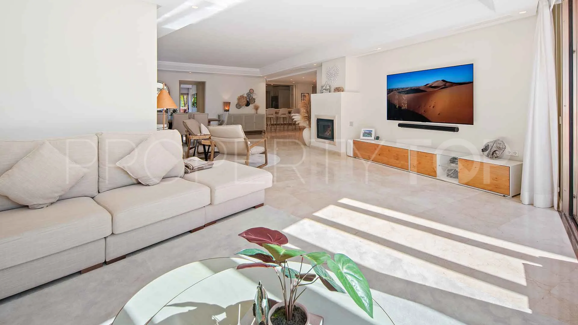 Buy penthouse in La Morera