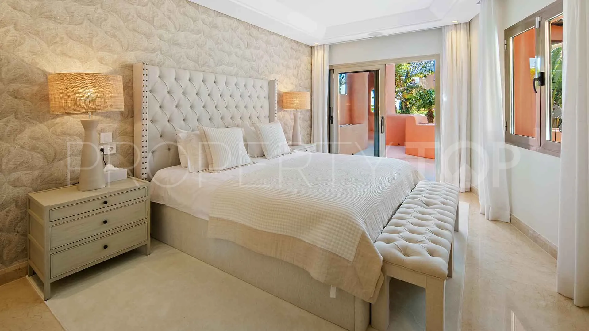 Buy penthouse in La Morera