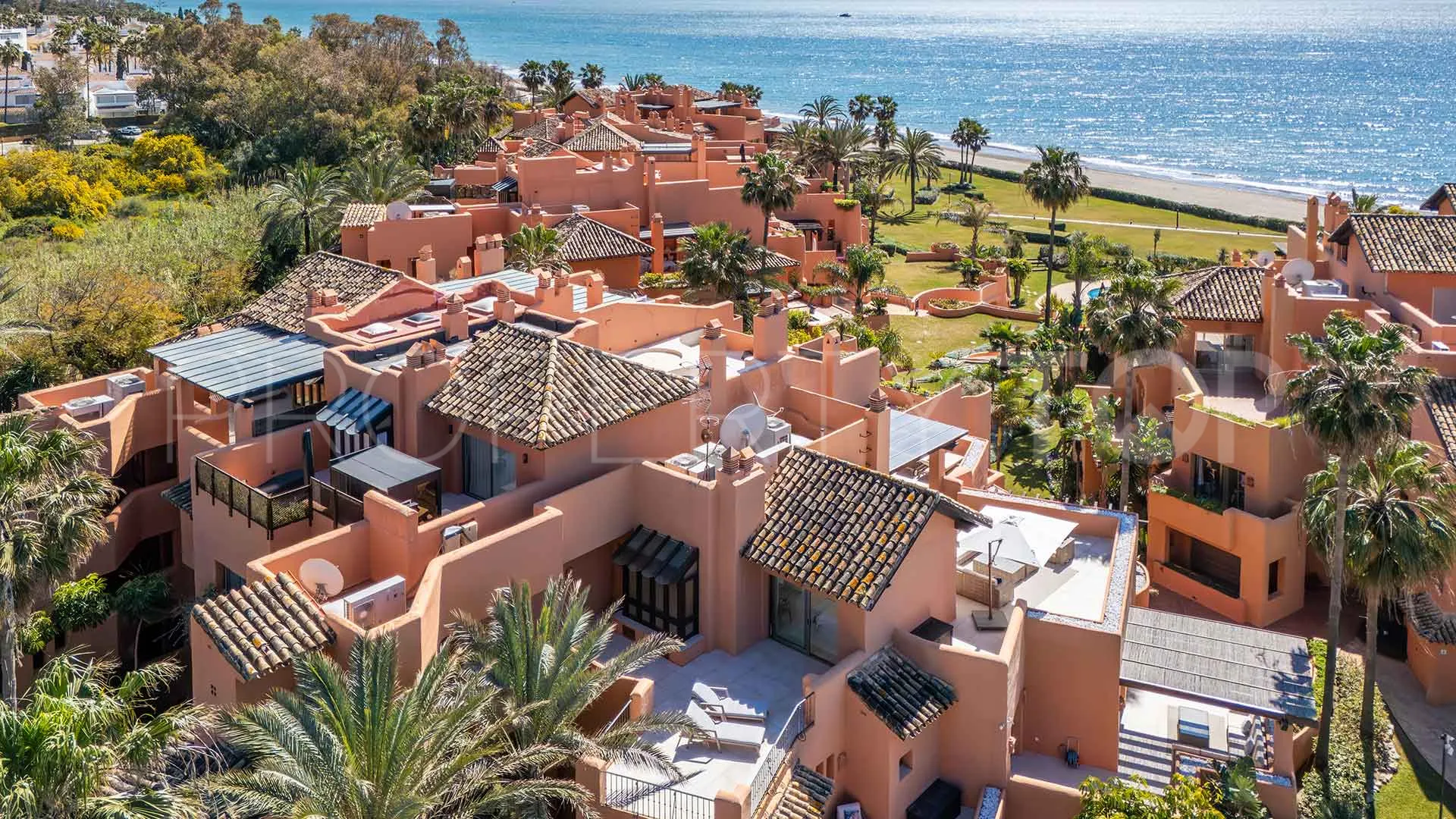 Buy penthouse in La Morera