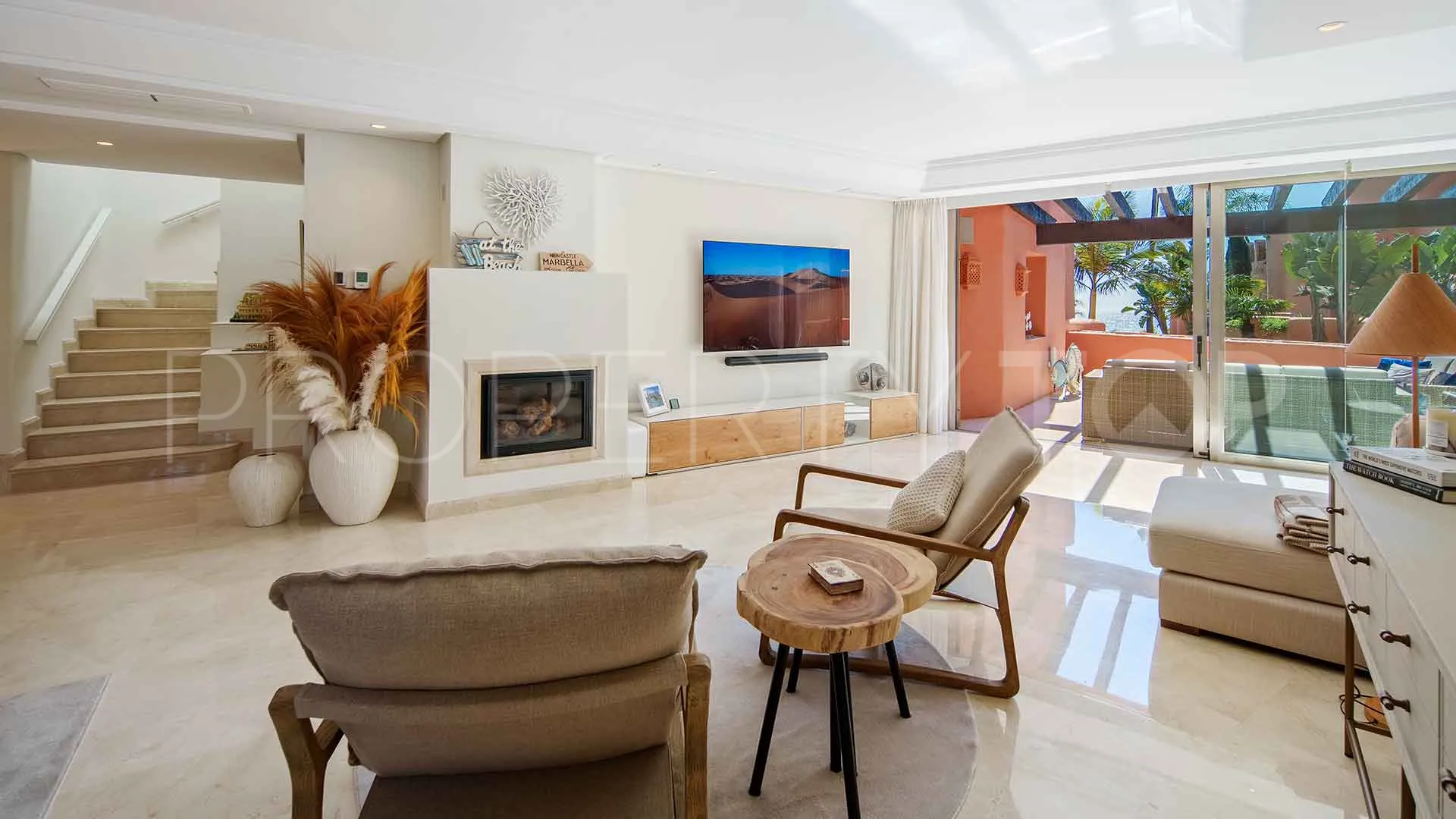 Buy penthouse in La Morera