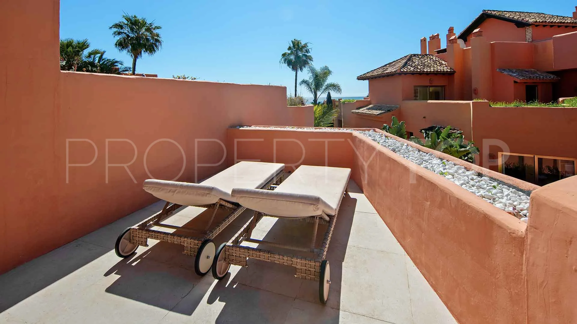 Buy penthouse in La Morera
