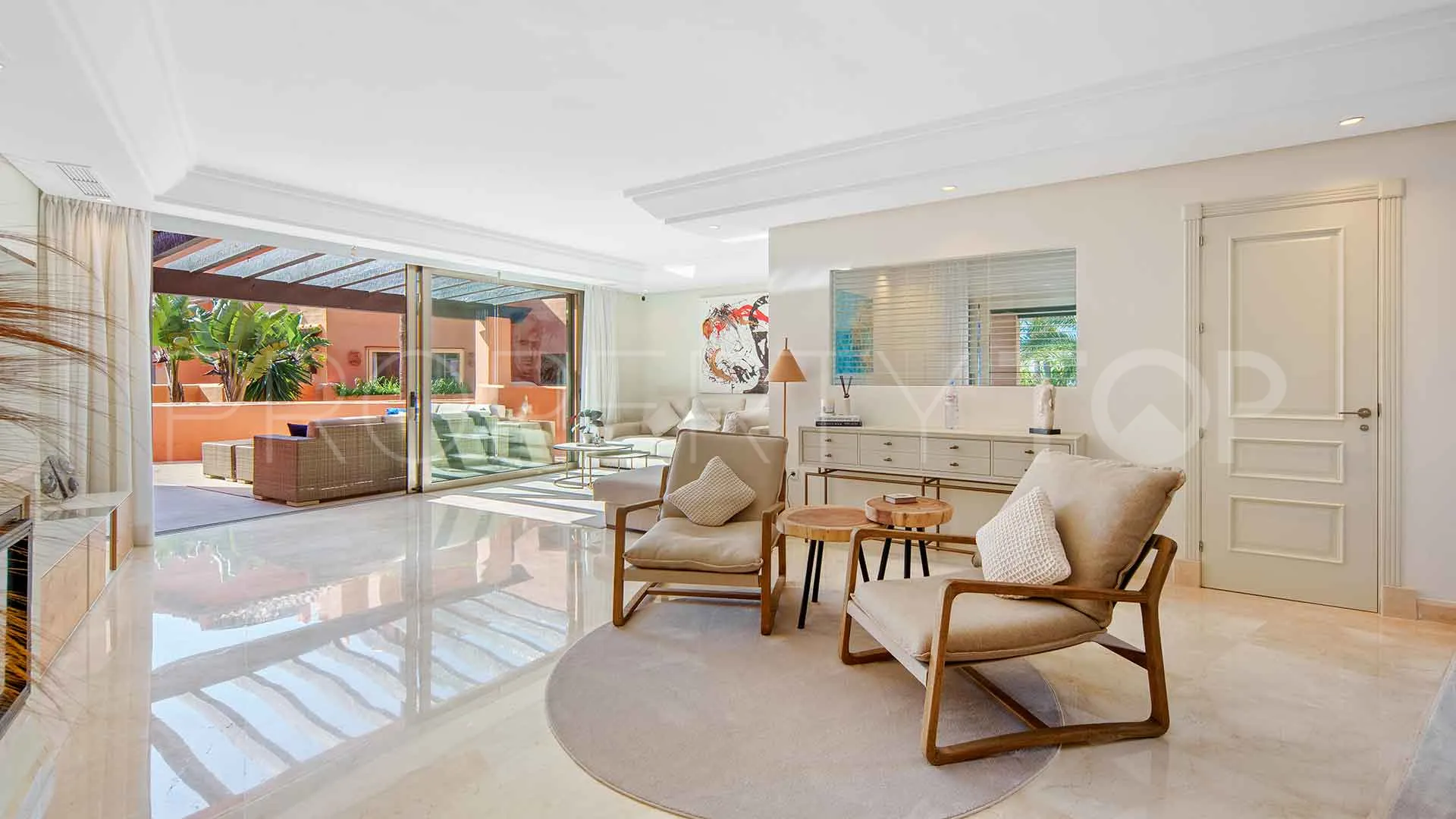 Buy penthouse in La Morera