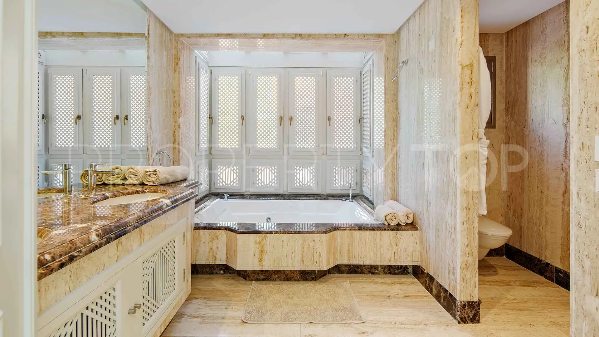Buy penthouse in La Morera