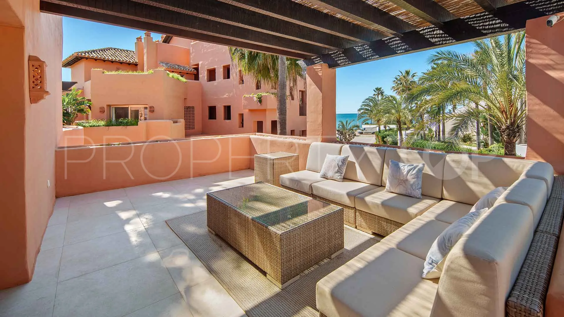 Buy penthouse in La Morera
