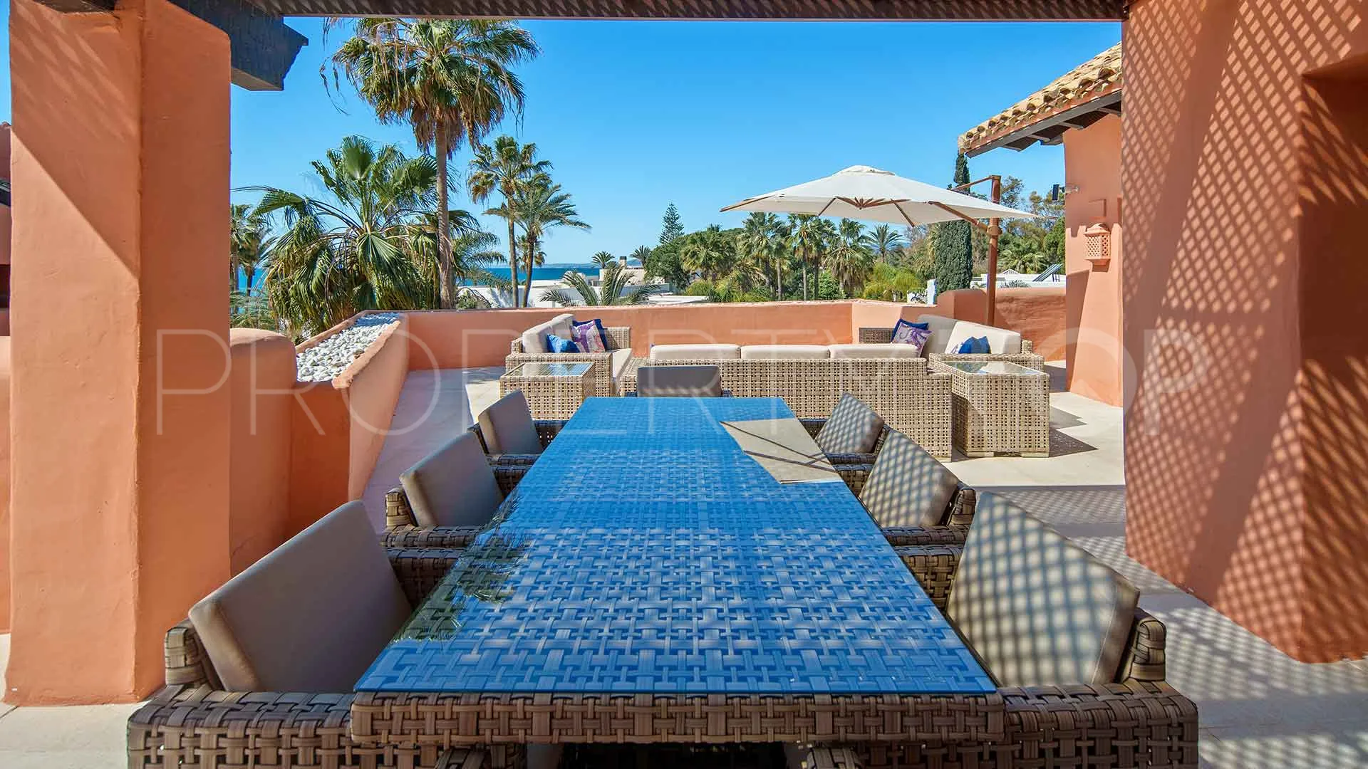 Buy penthouse in La Morera
