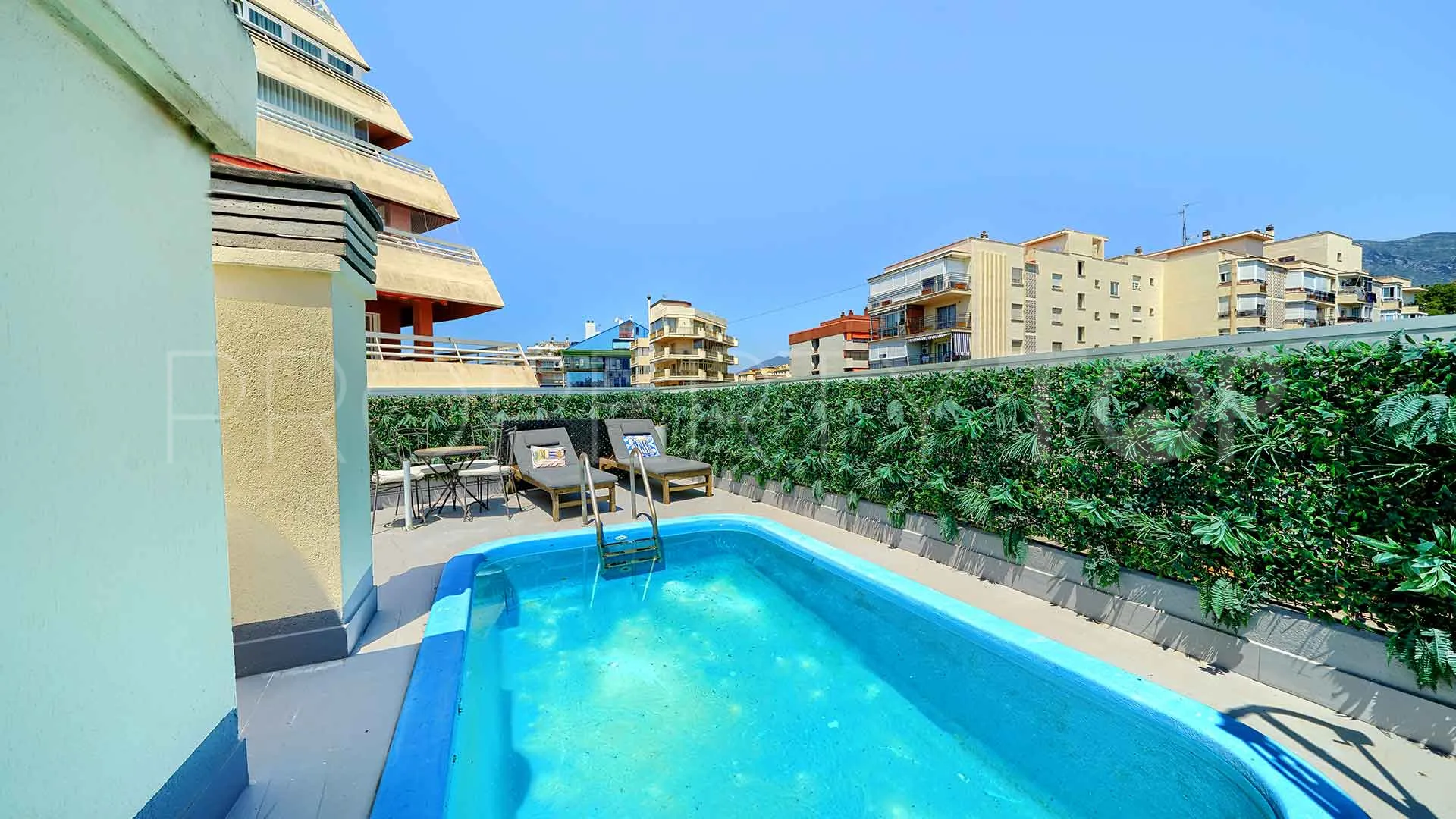 Ático en venta en Marbella Ciudad