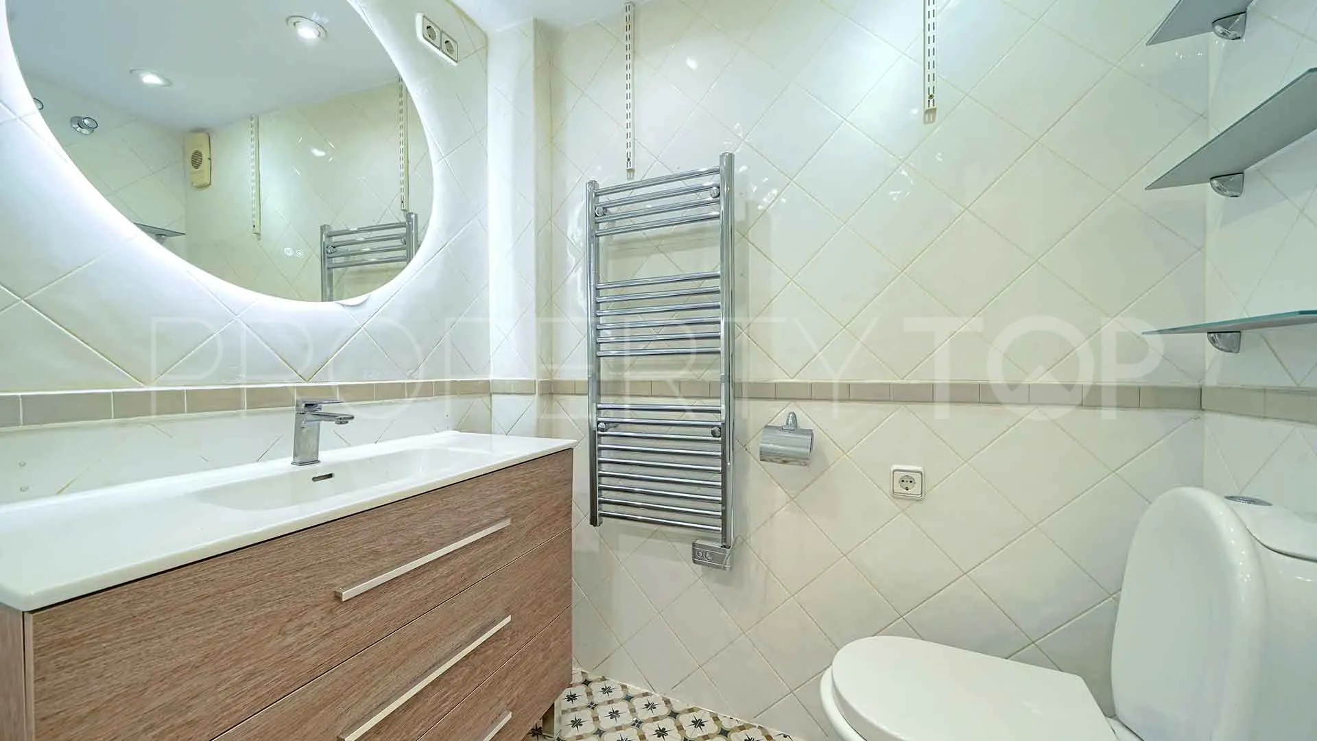 Ático en venta en Marbella Ciudad