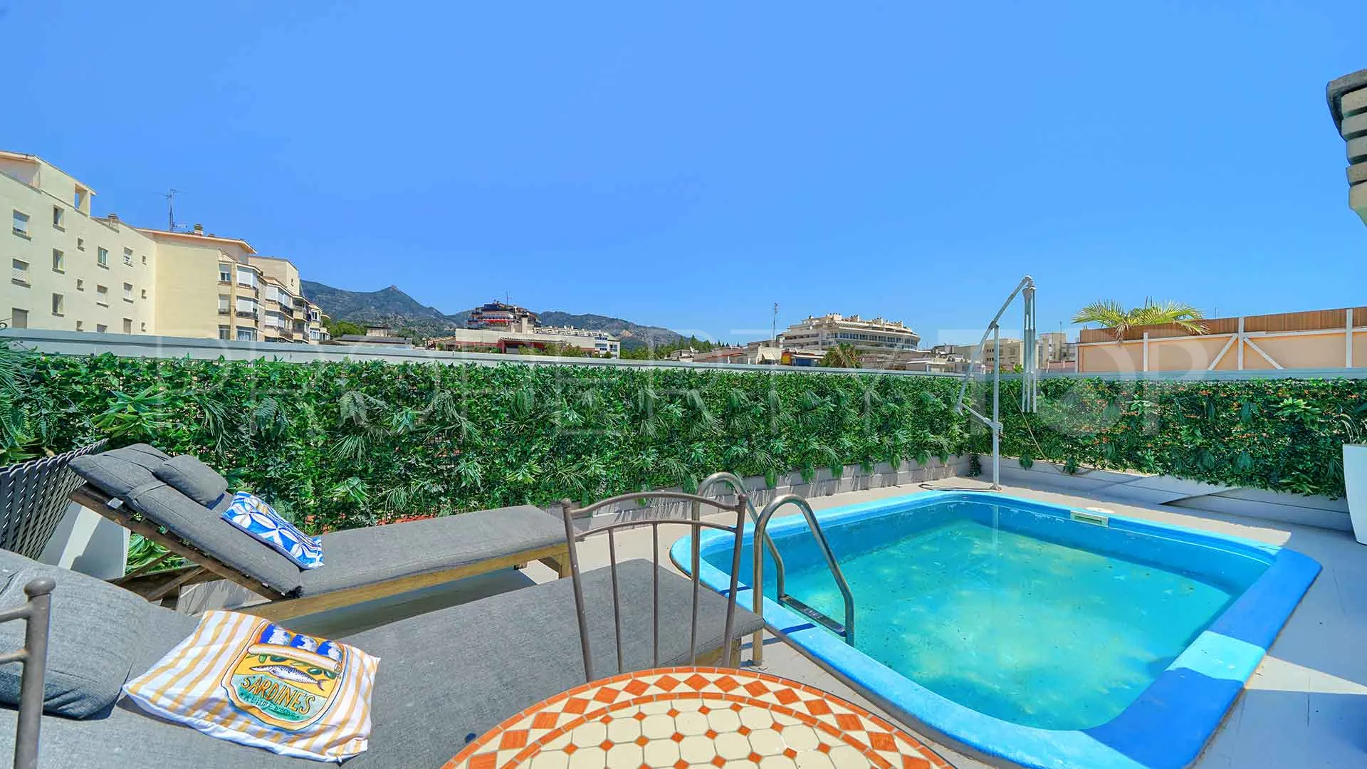 Ático en venta en Marbella Ciudad