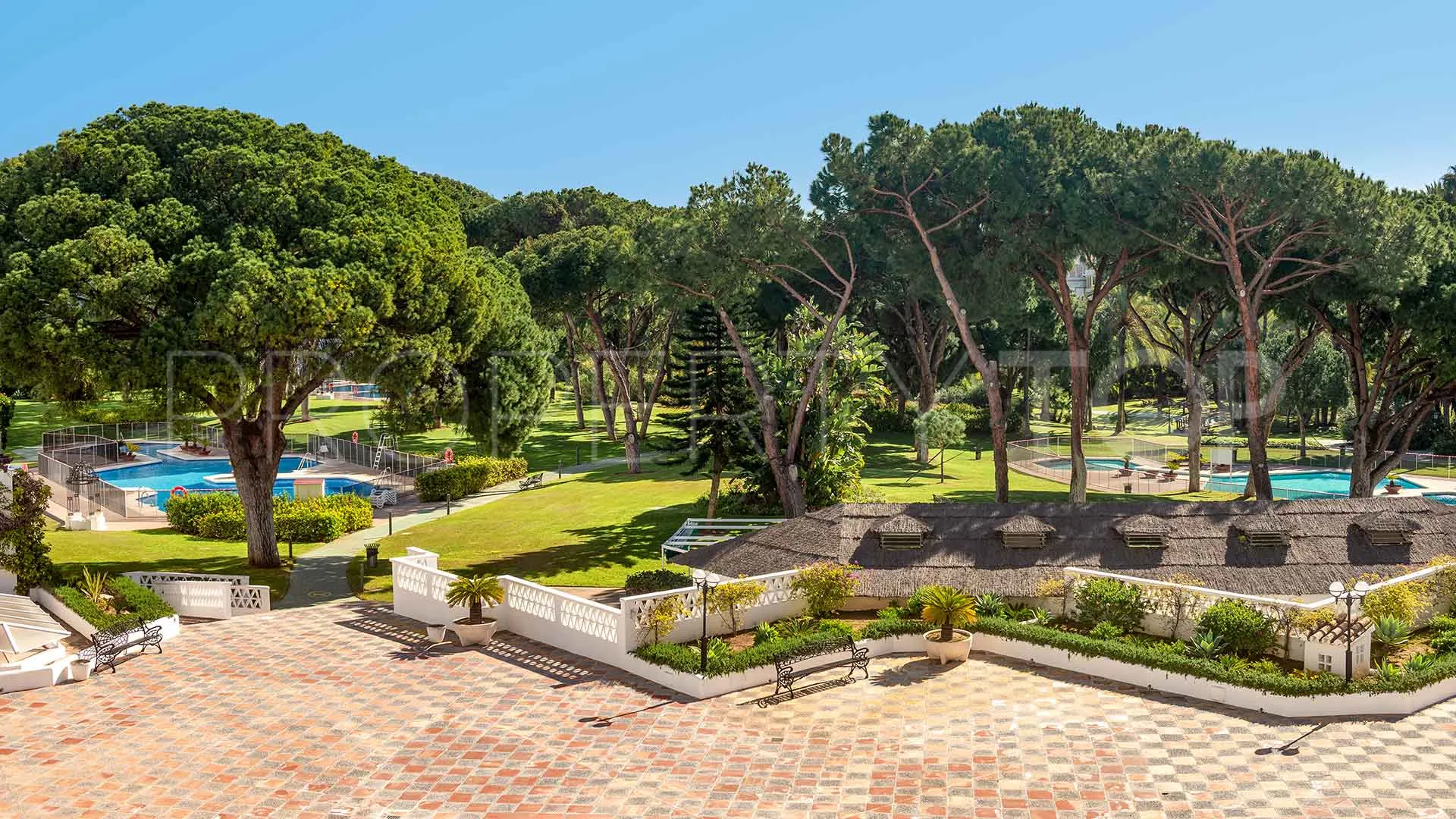 Se vende apartamento en Playas del Duque