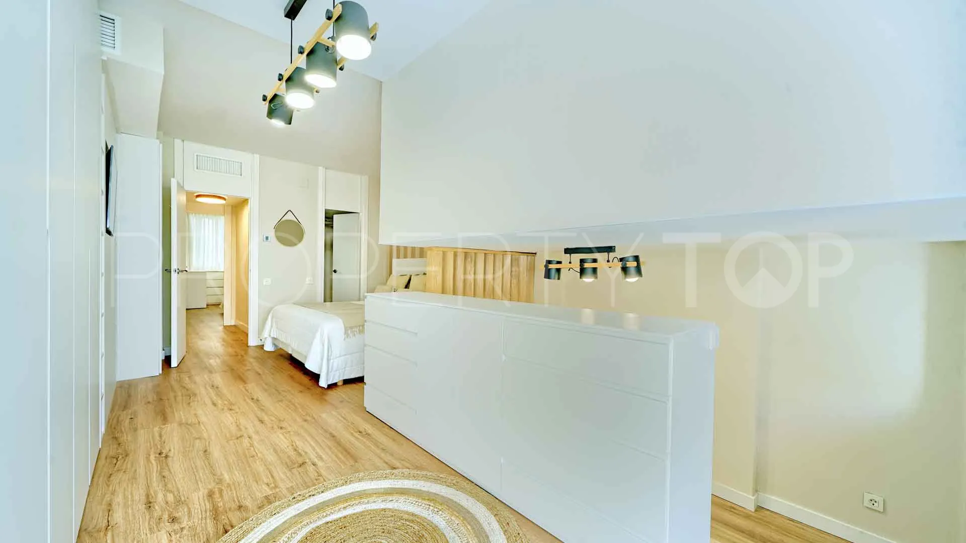 Buy ground floor duplex in Marbella House